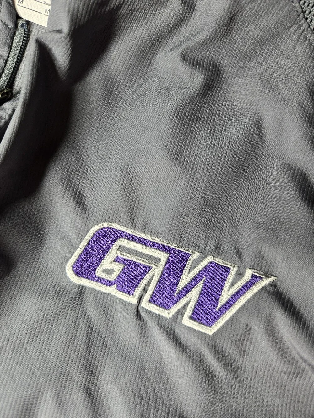 Nike Storm‑Fit Light Gray & Purple Quarter‑Zip Pullover Windbreaker Size Medium